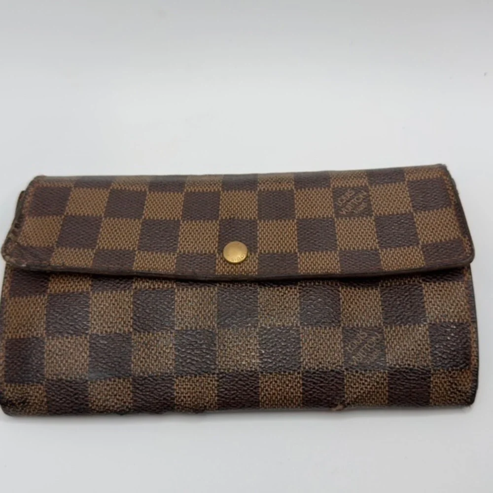 Louis Vuitton Portefeuille Sarah Damier Wallet Ebene Brown | Women’s | Used |